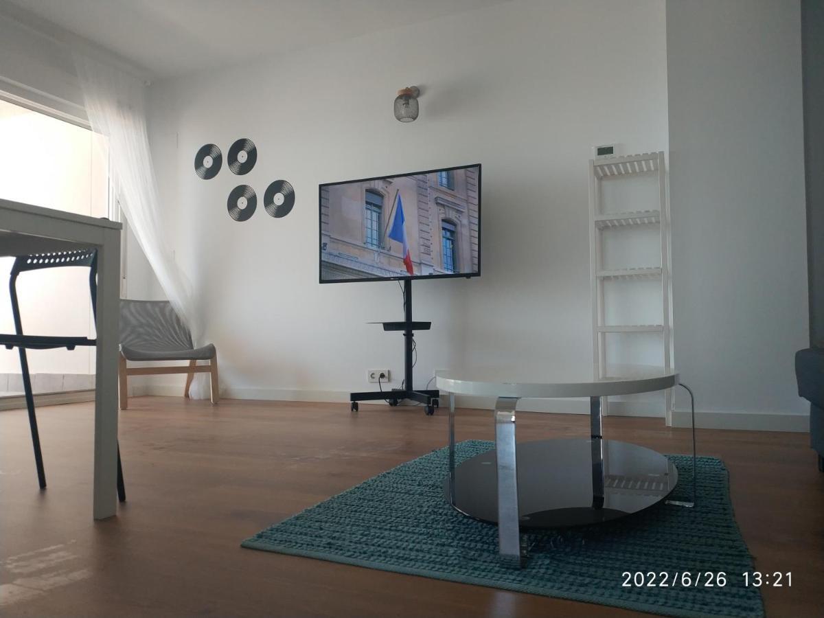Bonito Apartamento Con Piscina Cerca De La Playa. Канет-де-Беренгер Экстерьер фото